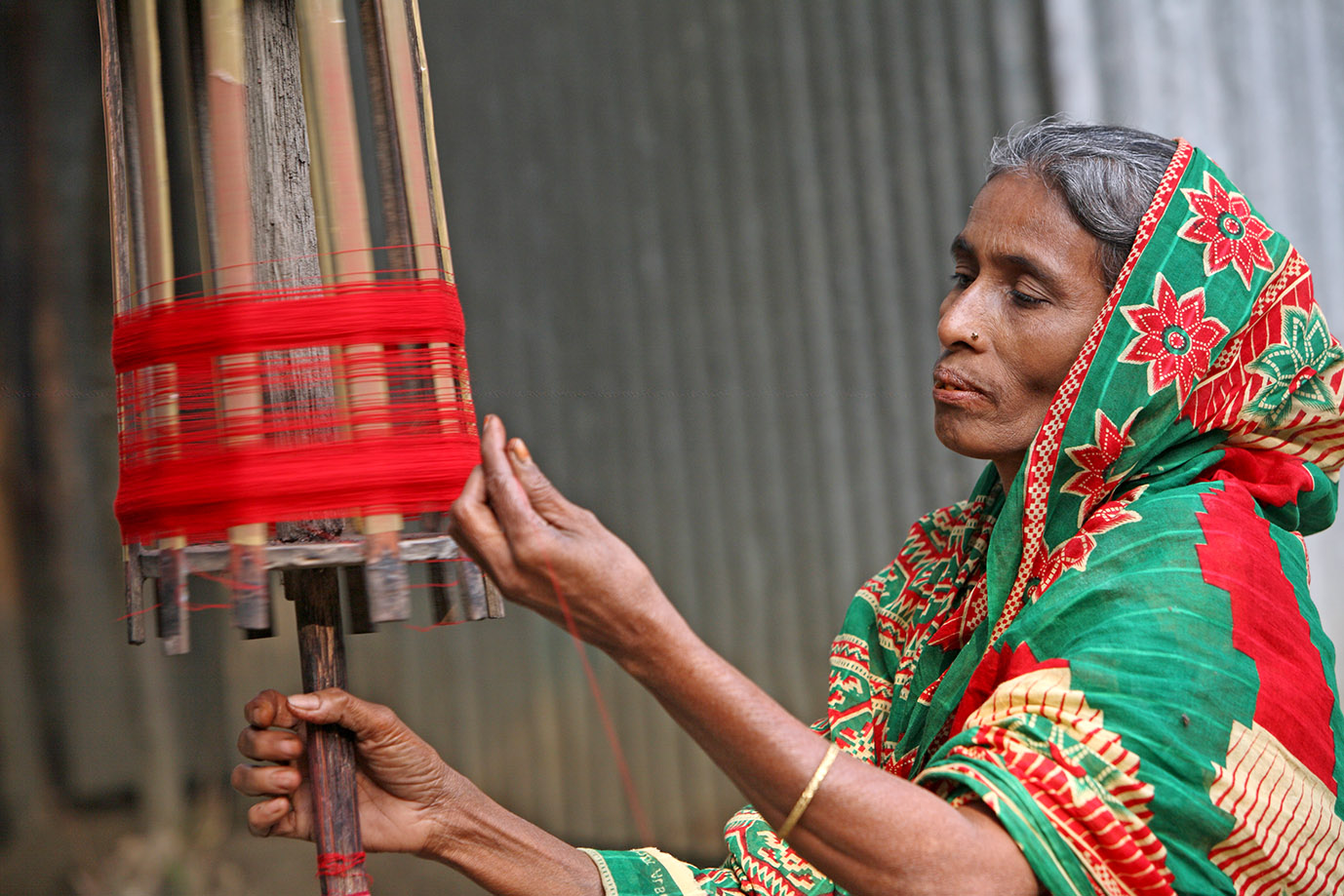 Thread spinning ICE Business Times