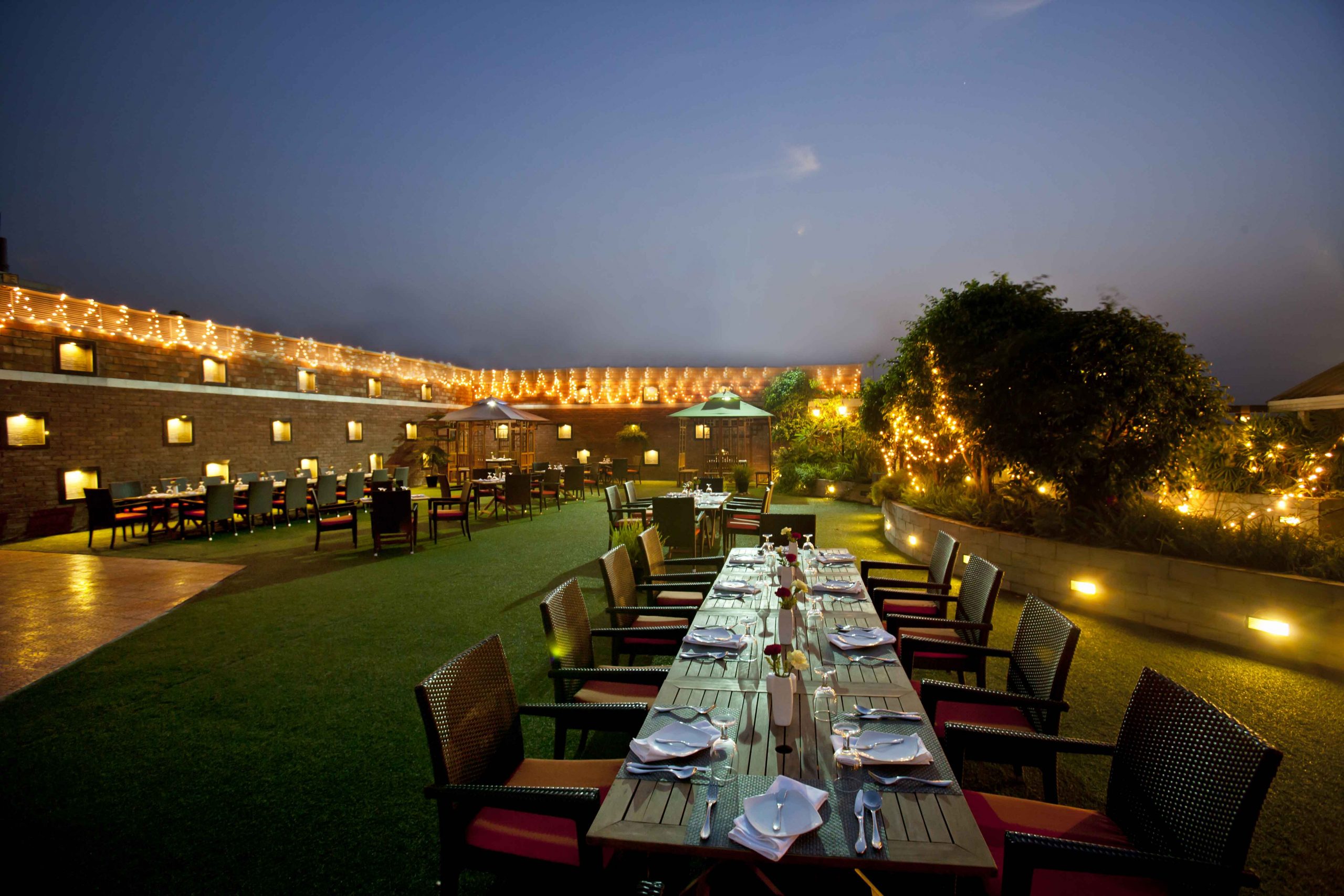 GRILL ON THE SKYLINE